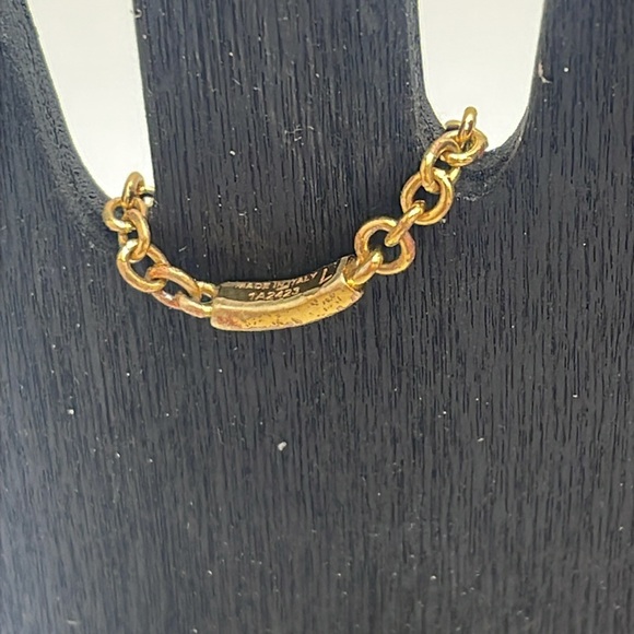 Fendi Gold Logo Chain Accessory - Picture 6 of 8
